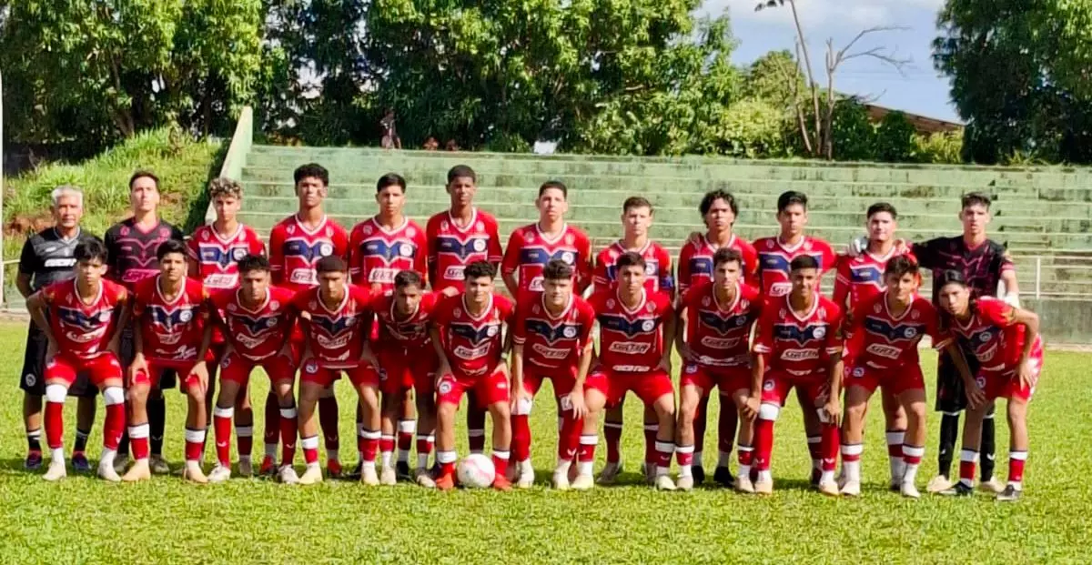 Rondoniense Sub-17: Locomotiva comemora título no Luizinho Turatti